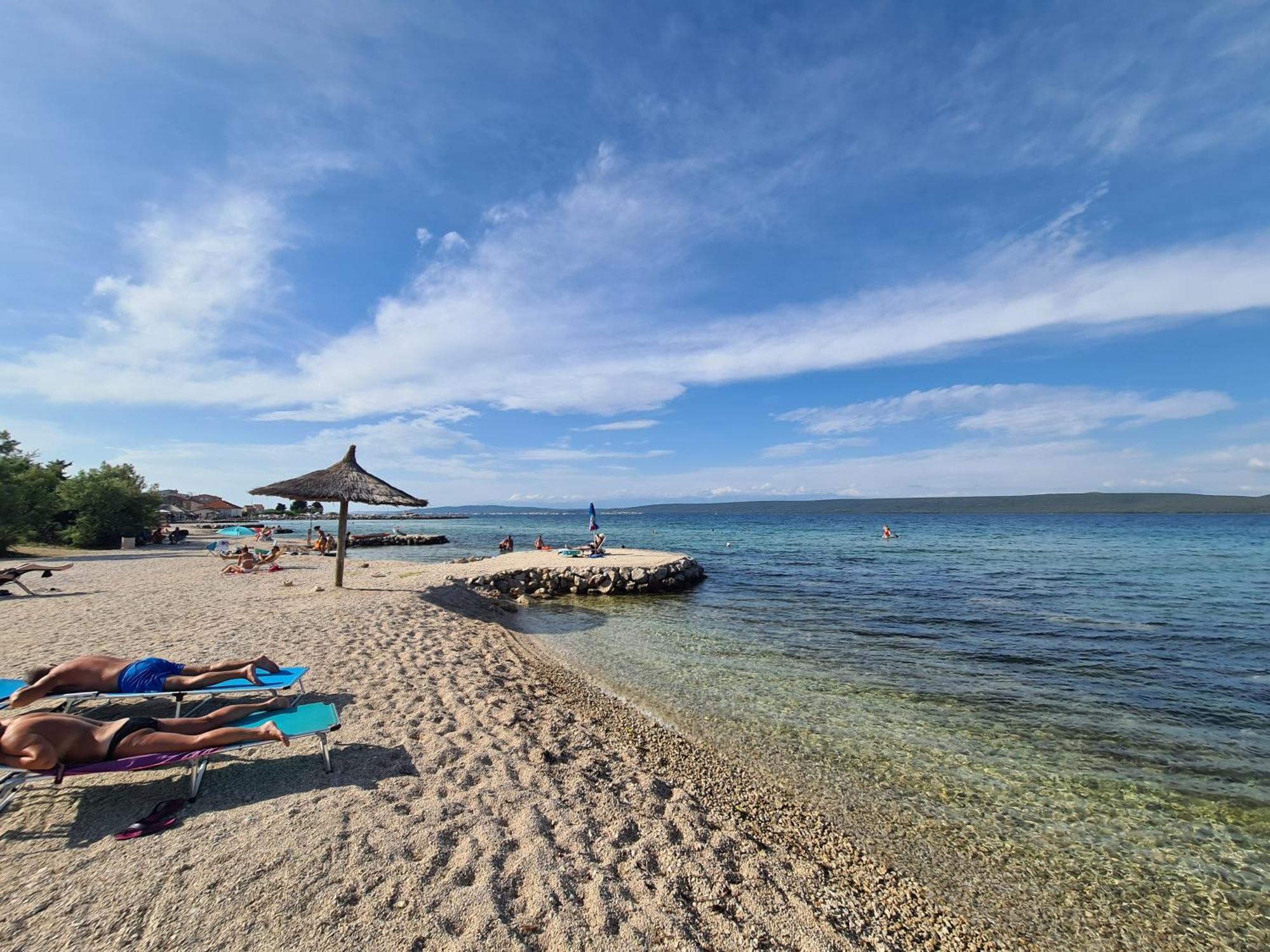 Apartmani Cosic Ante Dobropoljana Esterno foto
