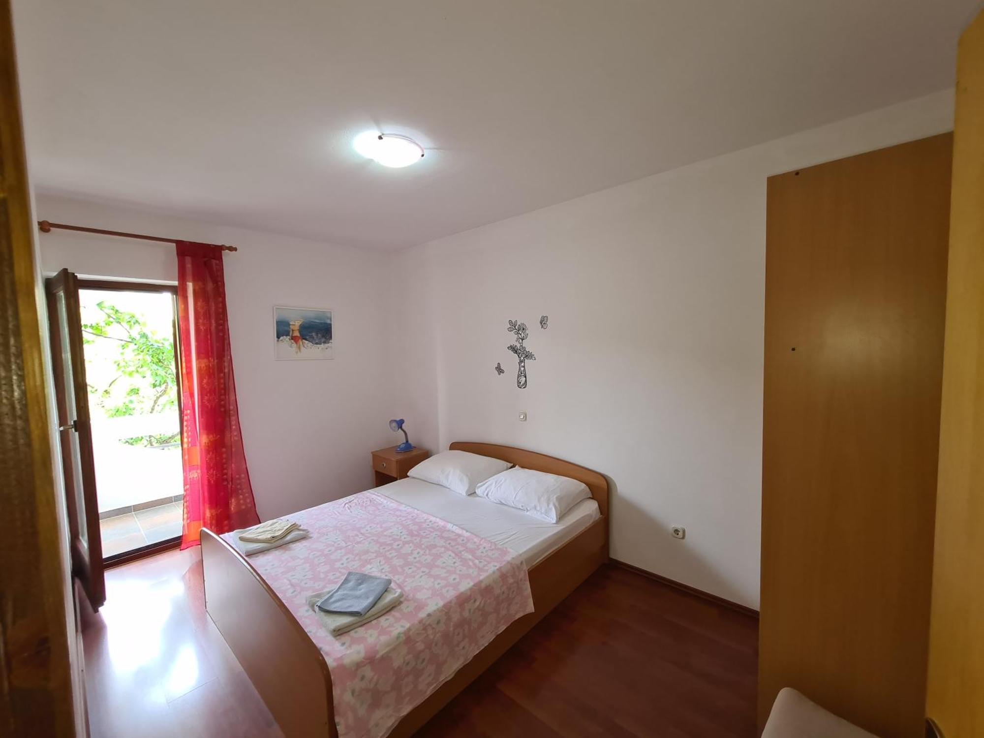 Apartmani Cosic Ante Dobropoljana Camera foto