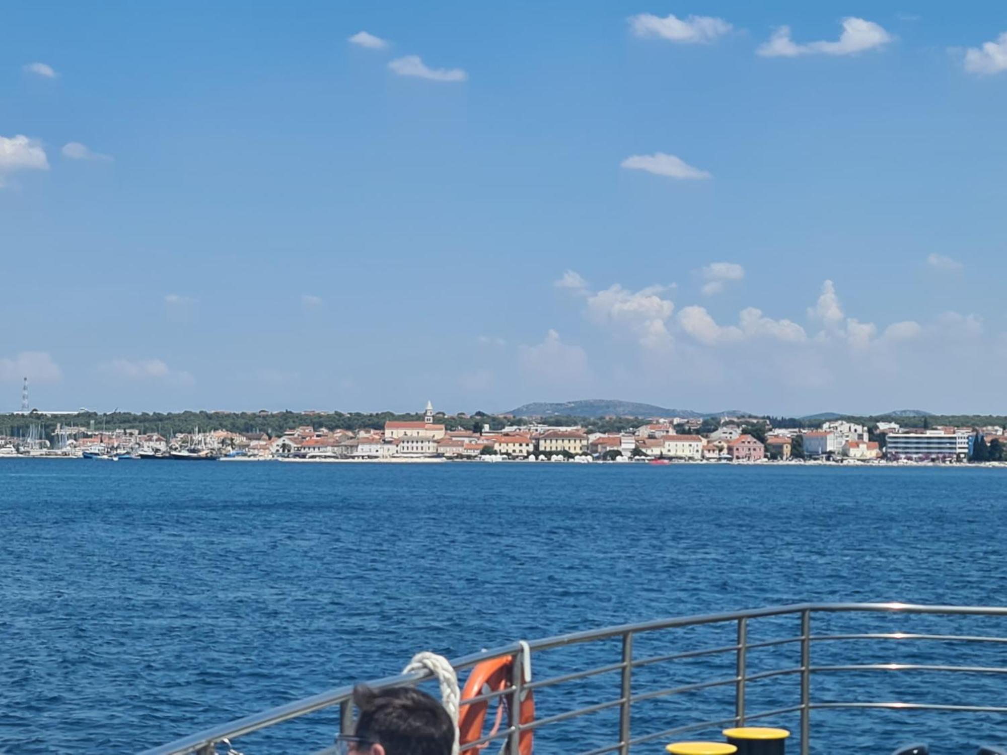 Apartmani Cosic Ante Dobropoljana Esterno foto
